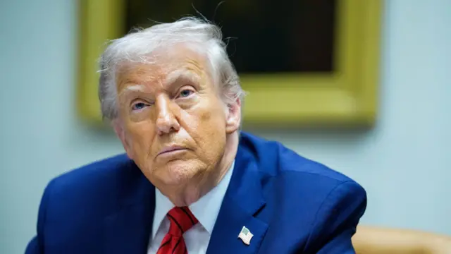 Шанси є? Трамп запропонує Києву гарантії безпеки за зразком НАТО, щоб підштовхнути Путіна до миру, - Independent