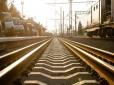 Пасажирські поїзди теж у зоні ризику: Росія б'є по залізничній гілці Київ - Ковель, щоб зруйнувати логістику з Польщі - Флеш