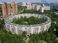 Звідти хотілось втекти! Чому в СРСР перестали будувати круглі будинки